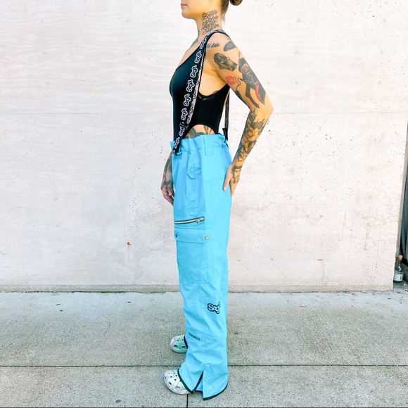 SAGA/Preowned Women's Ski Snow Pants With Suspenders Blue XL - Picture 1 of 9